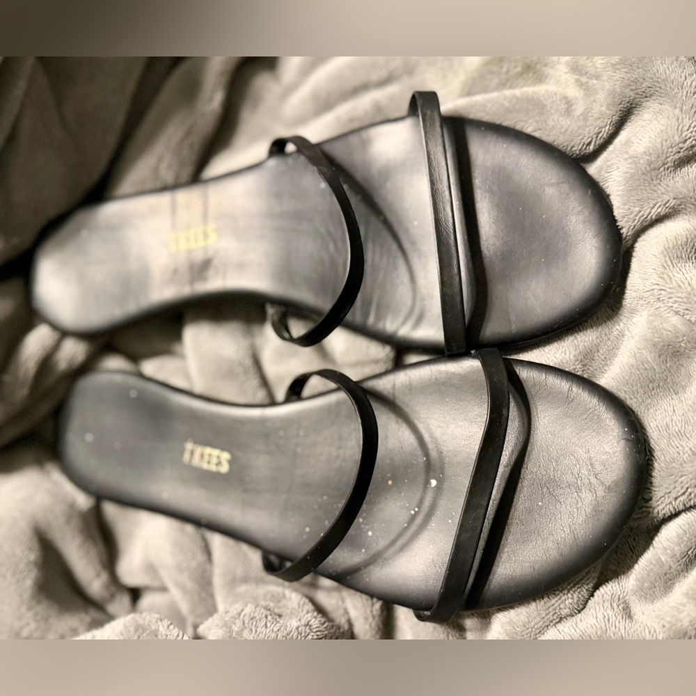 GUC TKEES Gemma Black Strappy Sandals - Picture 4 of 12